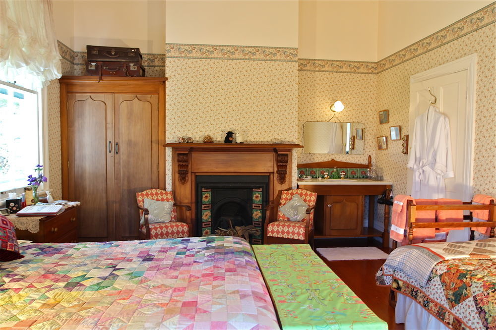 Ounuwhao B&B Guest Lodge Russell Extérieur photo