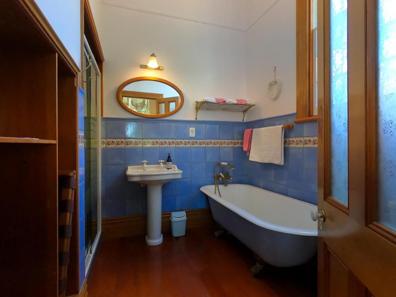 Ounuwhao B&B Guest Lodge Russell Extérieur photo